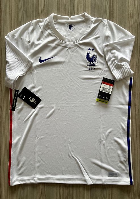 Оригинални екипи Liverpool, Barcelona, PSG и др.