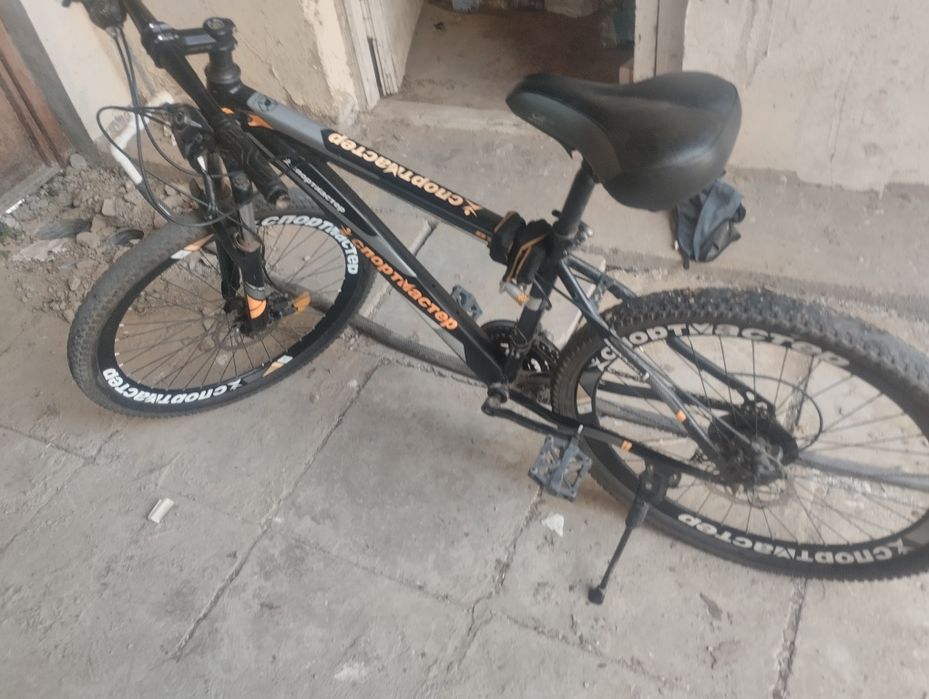 Velosiped sotiladi arzon narxlarda