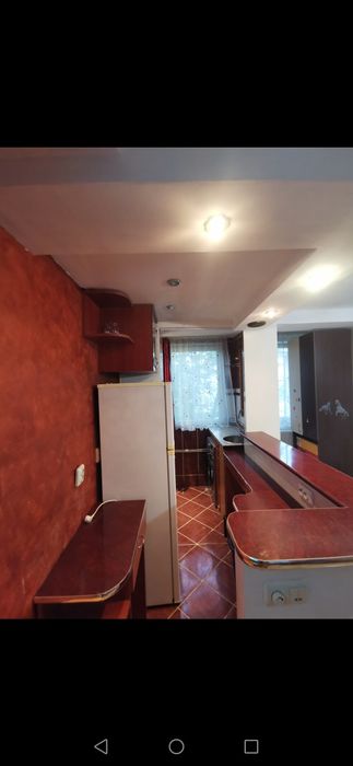 Închiriez apartament cu o cameră