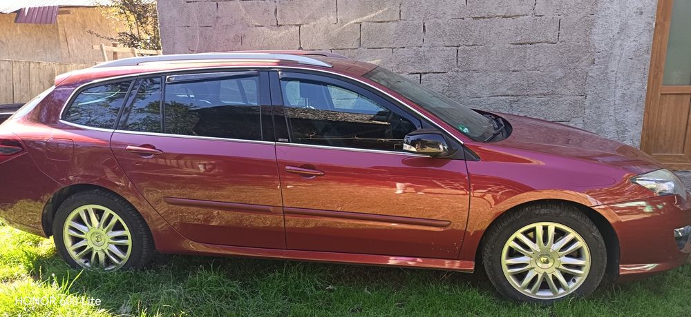 Renault Laguna 3 GT – 2.0 dCi 150 CP – 4Control – 2011