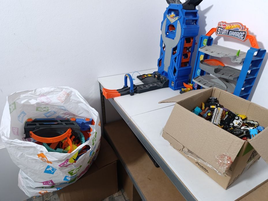Lot jucării Hotwheels
