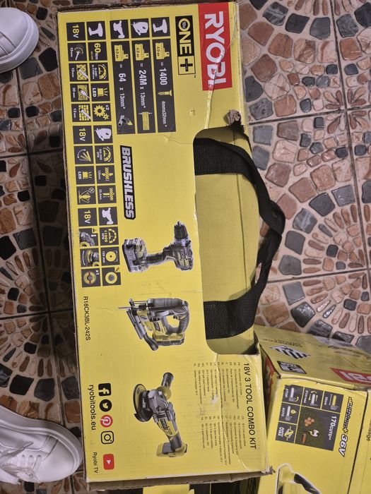 Set 3 Scule Ryobi ONE+ 18V Brushless – Kit Complet (Bormașină, Pendular, Flex) + Geantă