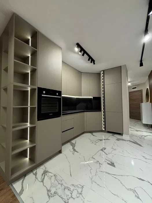 Дава се под наем Тристаен апартамент в София, Витоша - 106 кв.м за 800 € - Снимка #1