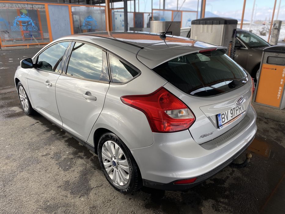Ford Focus 2011 / 1.6