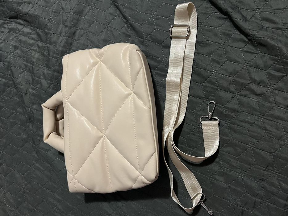 Дамска чанта на лайкики