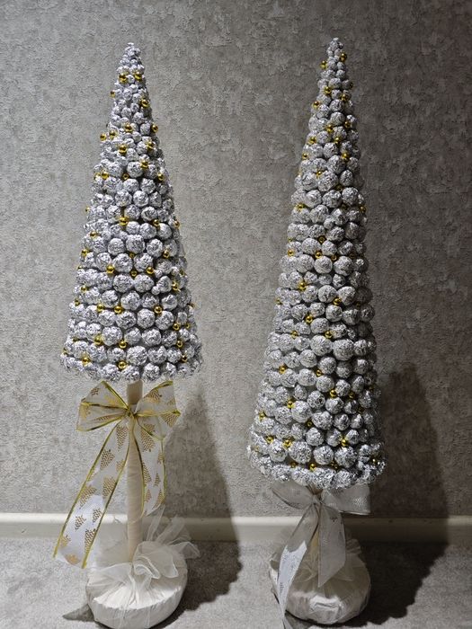 Новогодние ёлки ручной работы