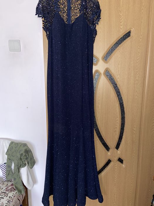 Rochie lunga elegantă