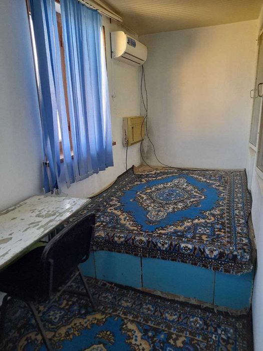 Бухоро шаҳри 4-микрорайонда жойлашган қулай 2 хонали квартира сотилади