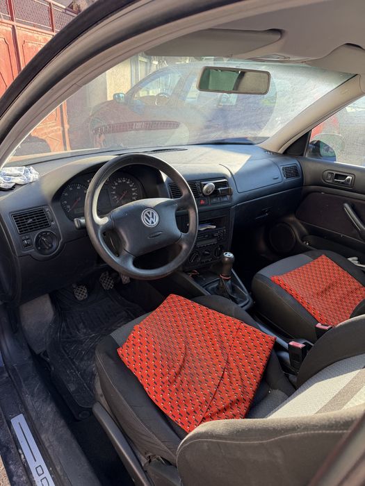 VOLKSWAGEN Golf 2003 — imagine 4