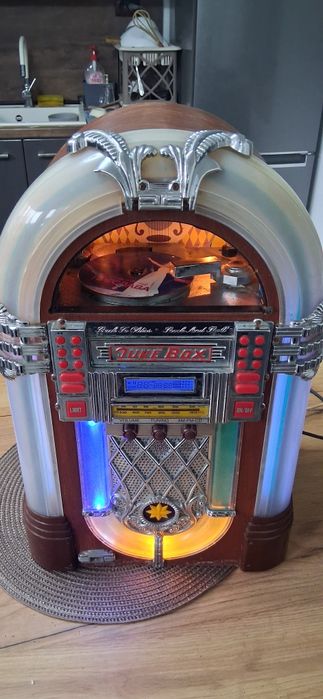Голям ретро Juke BoX
