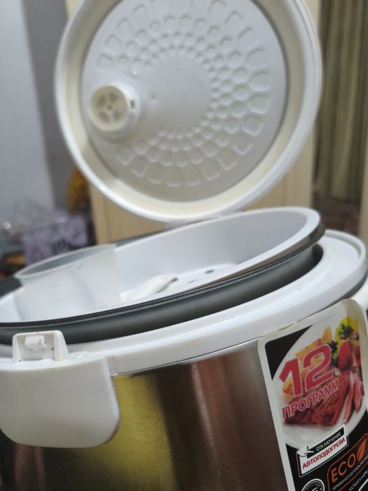 Срочно!!! Продается Мультиварка