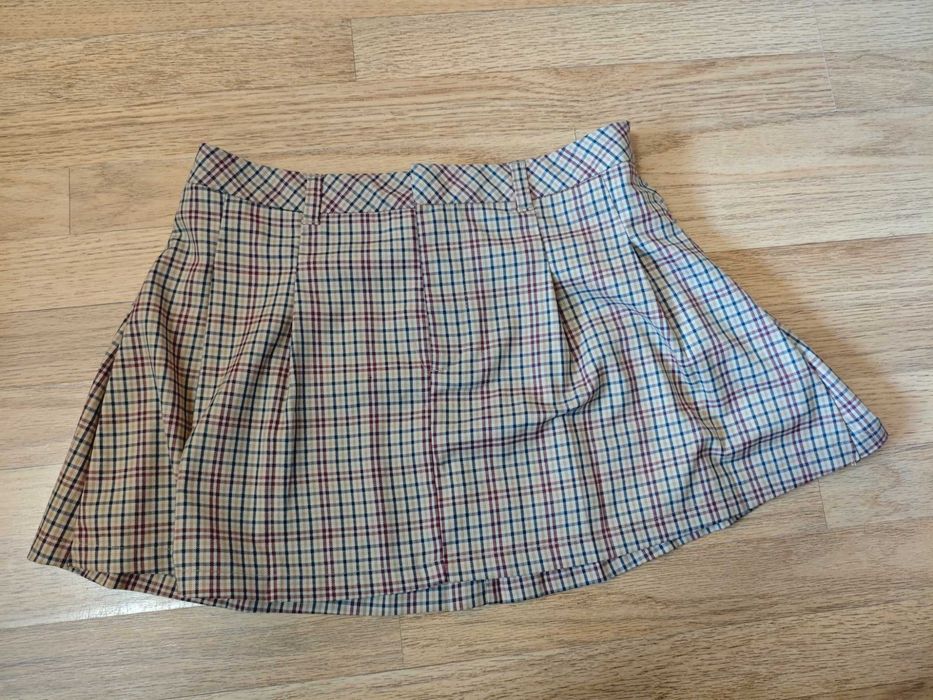 Поли С и М къса дънкова, дълга тюлена на точки и още 2-6 евро