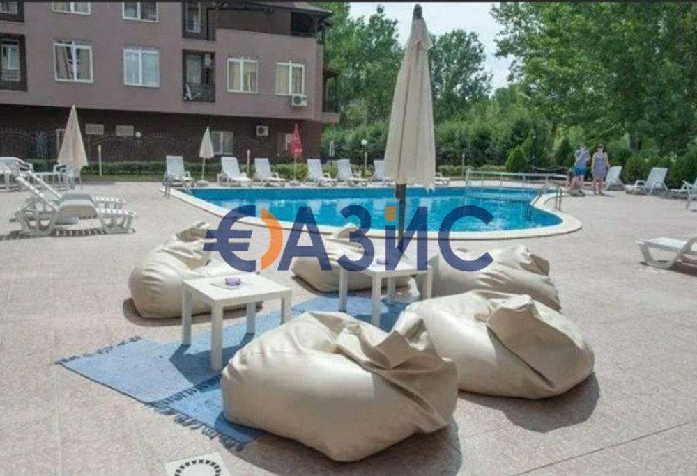 Продава се Двустаен апартамент в к.к. Слънчев бряг - 50 кв.м за 980 €/кв.м - Снимка #11