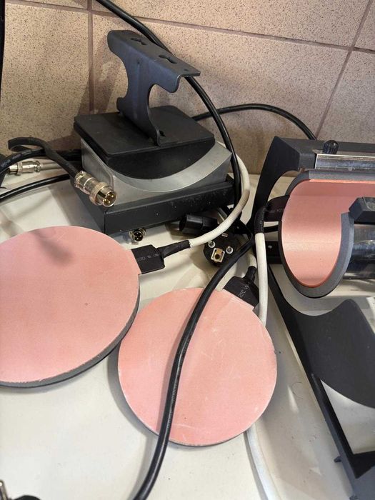 Presă termică 8 în 1 pentru personalizări textile și promoționale