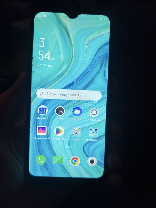 Продам оппо телефон