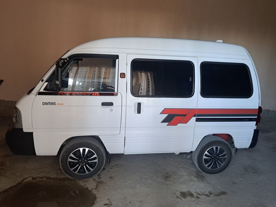 Damas idial, barterga.