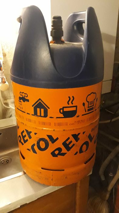 газова бутилка 25 л олекотена.става за газови барбекюта