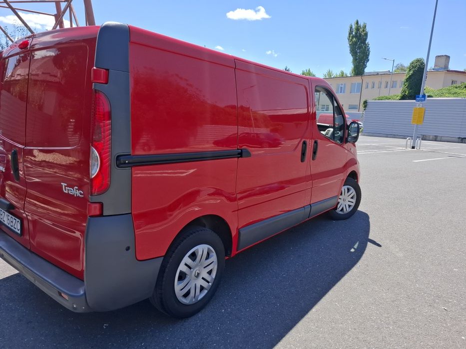 Renault trafic  2.0 dci