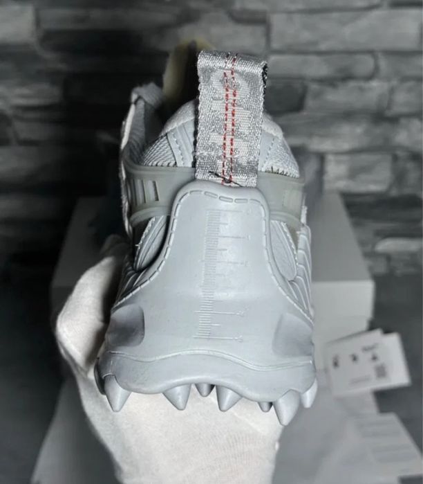 Off white odsy 1000