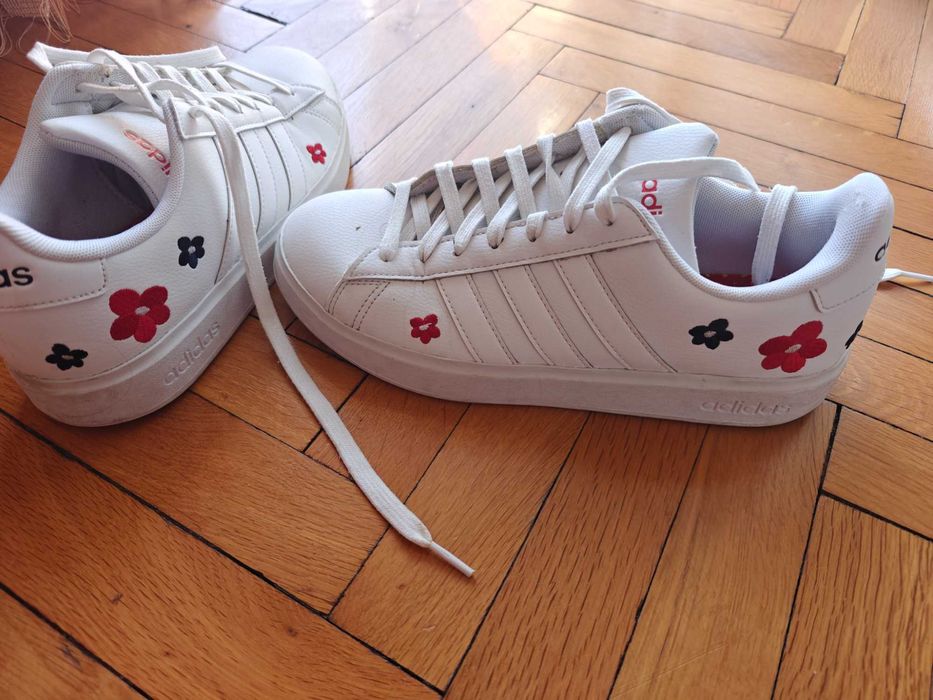 Използвани маратонки adidas