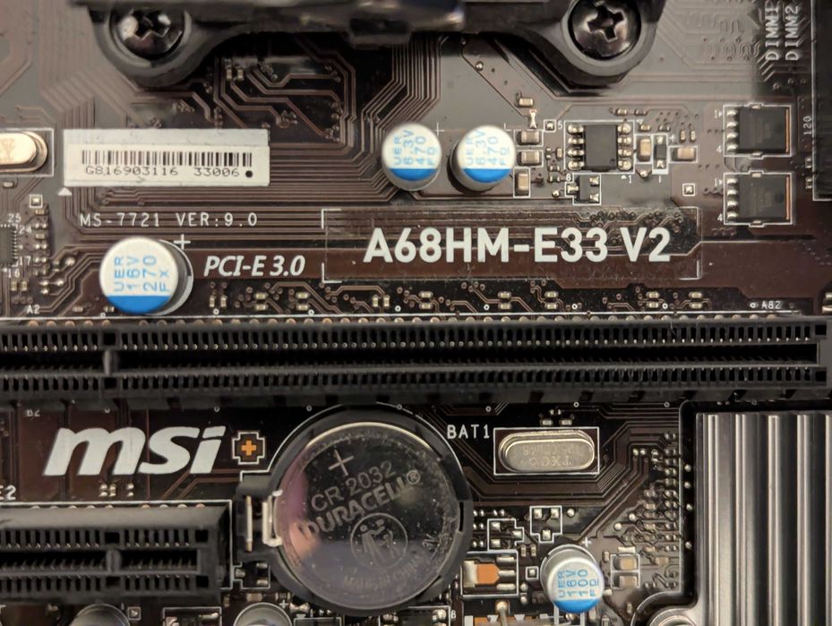 kit-AMD A4-6300/MSI A68HM-P33V2/8GB DDR3