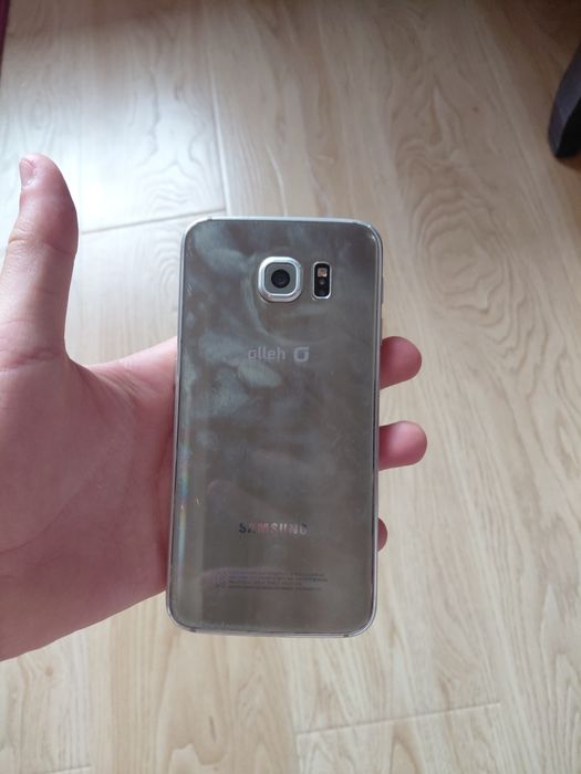 Телефон: Самсунг S6