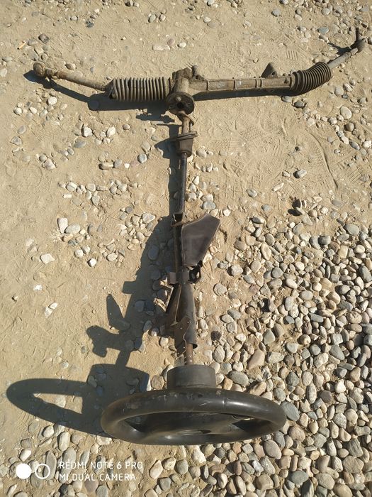 Ansamblu volan ax casetă direcție