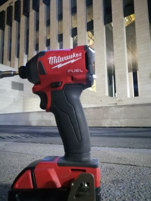 Milwaukee impact срочно