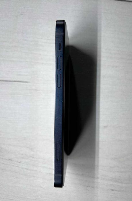 Продаю свой iPhone 12 128 GB