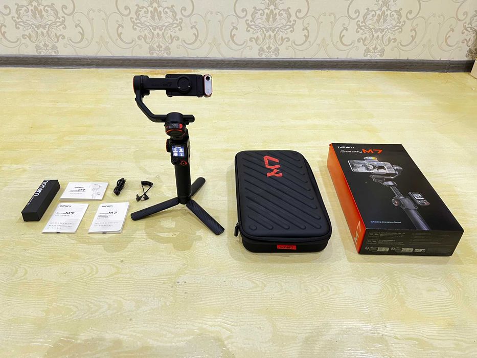 Mobilograflar uchun ideal xolatdagi HOHEM M7 stabilizatori