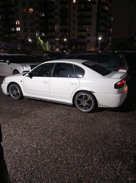 Субару Легаси B4