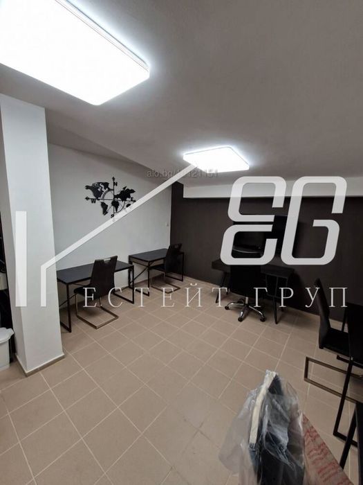 Офис в Варна-Общината площ 25 цена 600