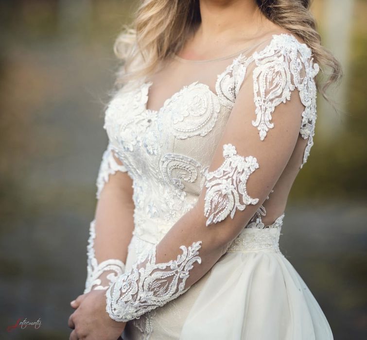 Rochie mireasa cu trena detașabilă!