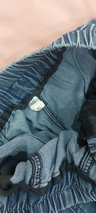 продам джинсы женские