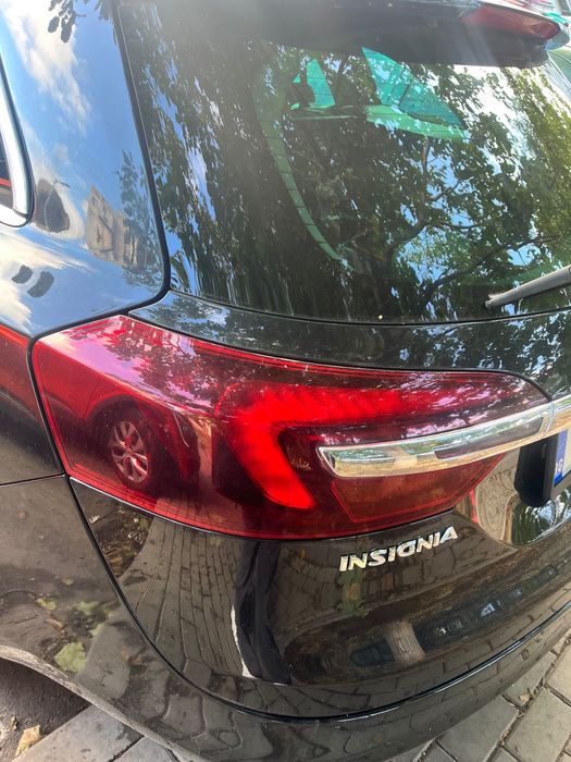 Заден ляв стоп Opel Insignia комби