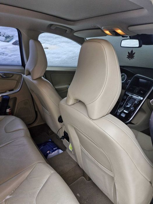 Volvo XC60 2013 | Motor 5 Pistoane (D3) | Automată | Service doar la Swedetech reducere la 8000 Euro