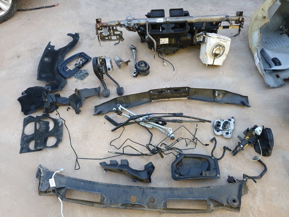 Лява дирекция за бмв 1 серия е81 е82 е87