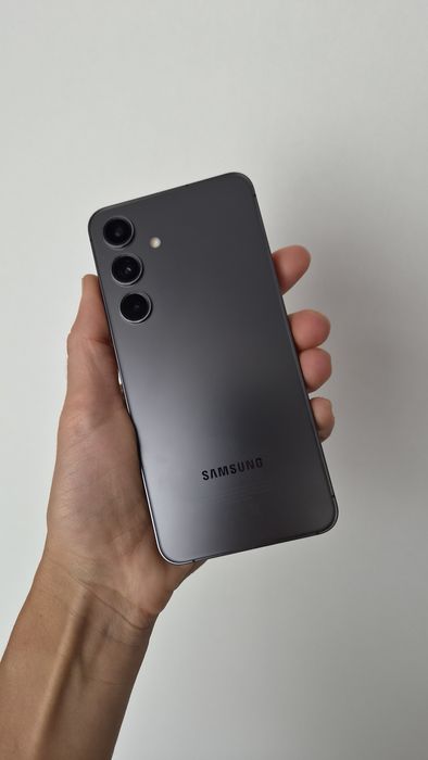 Продам Samsung S24