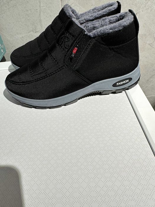 Ботинки утепленные флиссом,