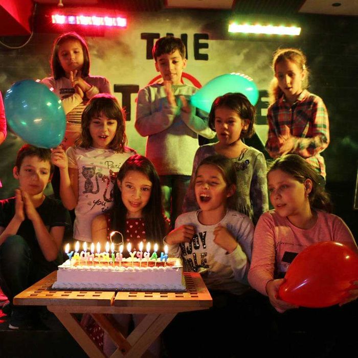 ФОТО и/или ВИДЕО заснемане на кръщене,празници,годишнини и др.Промо!