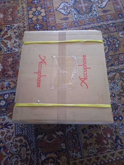 Интегриран усилвател Accuphase E-280