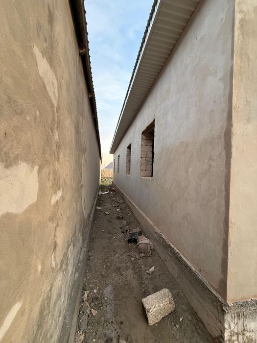 4 бөлмелі черновой үй сатылады