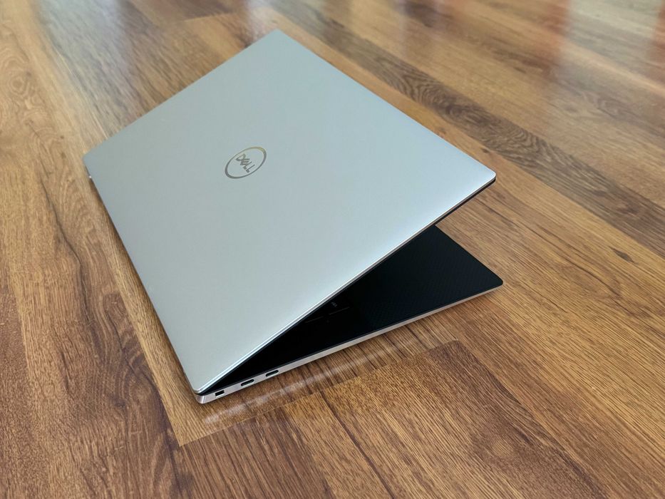 15.6' Full HD+ Core i7-12700H DELL XPS 9520 32GB DDR5/512GB NVMe/Nvidia RTX 3050 Ti 4GB/Win 11/Бат 8ч