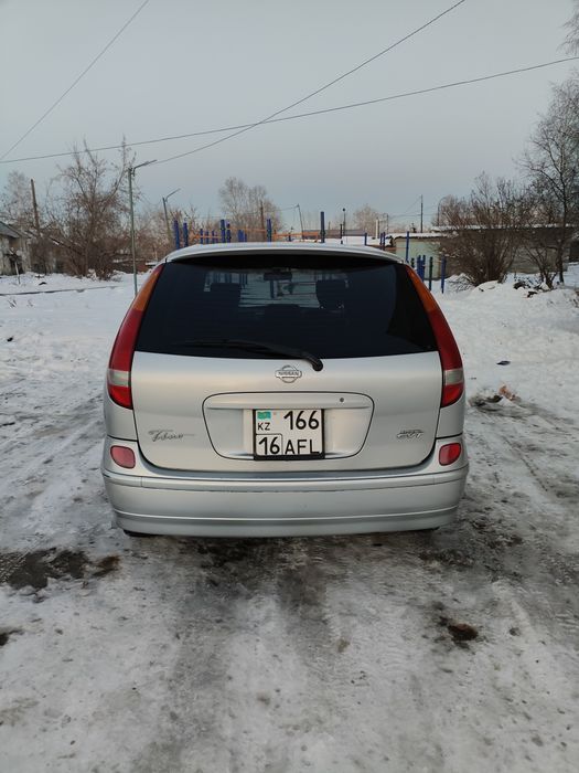 Продам Nissan Tino