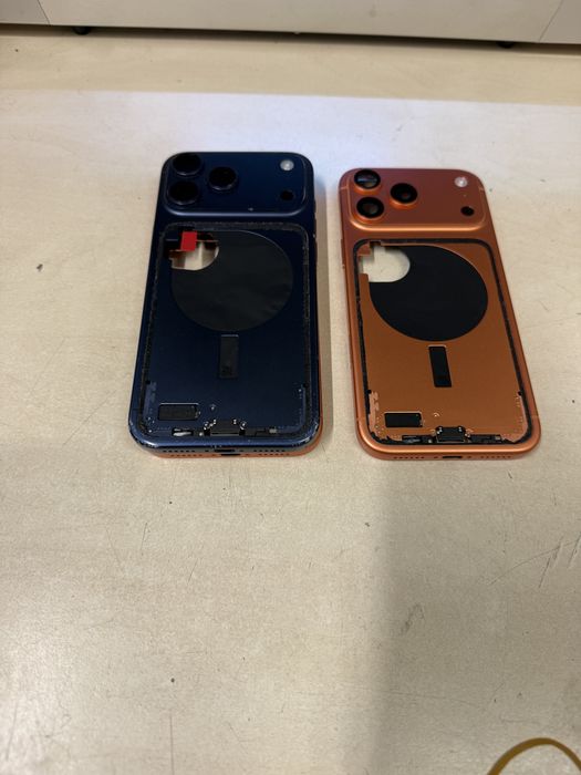 Carcasa originala iphone 17 pro max