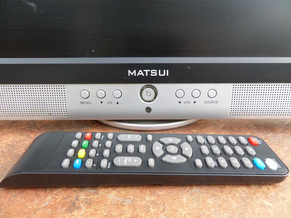 Televizor la 12 volti Matsui, functional cu telecomanda, Germania