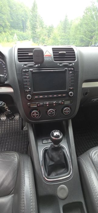 VW Jetta 2.0d BKD, 6 trepte, piele, climatronic,navigație, incalzire, senzori