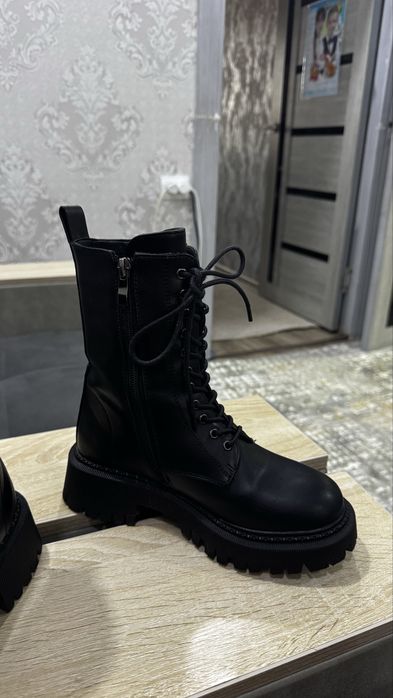 Женские ботинки зимние