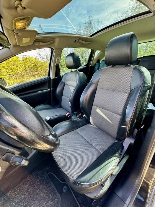 Peugeot 207GTI 1.6 174k.c