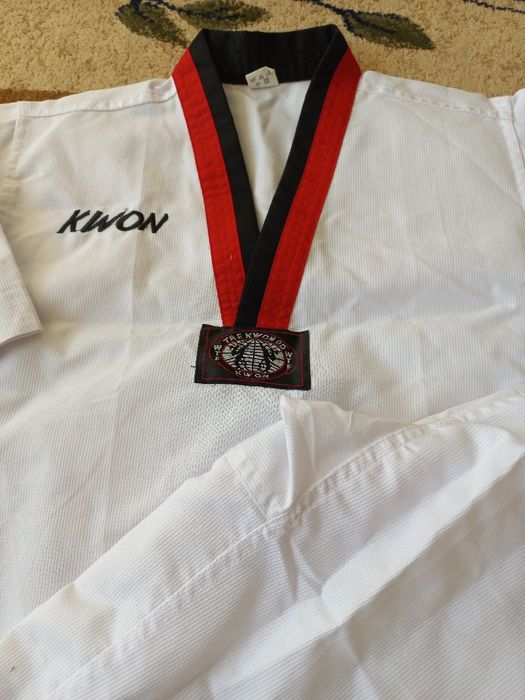 Кимоно таеквондо